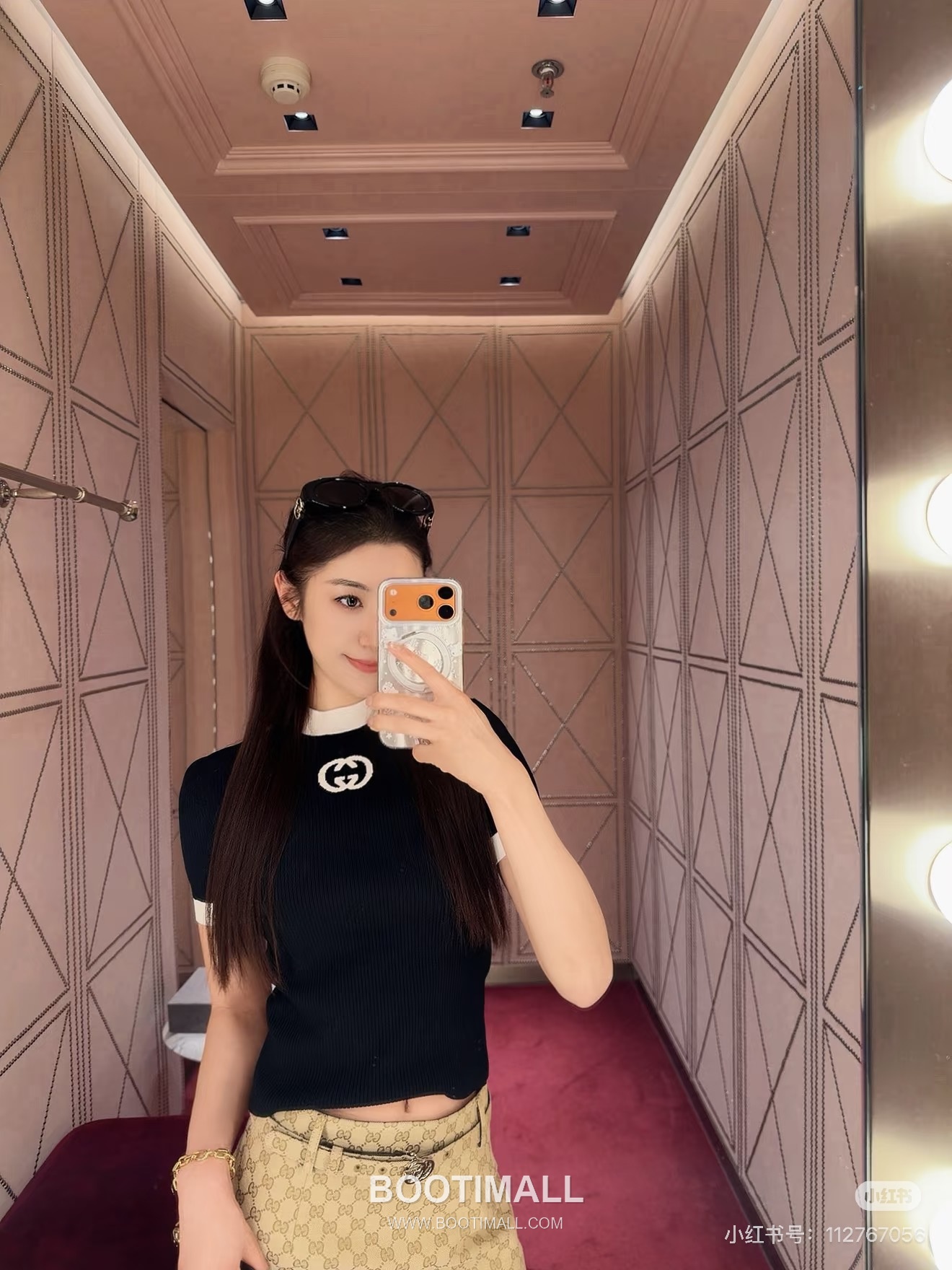 Gucci GG Logo Contrast Knit Short Sleeve Top Black White 구찌 GG 로고 콘트라스트 니트 반팔 티셔츠 블랙 화이트 6