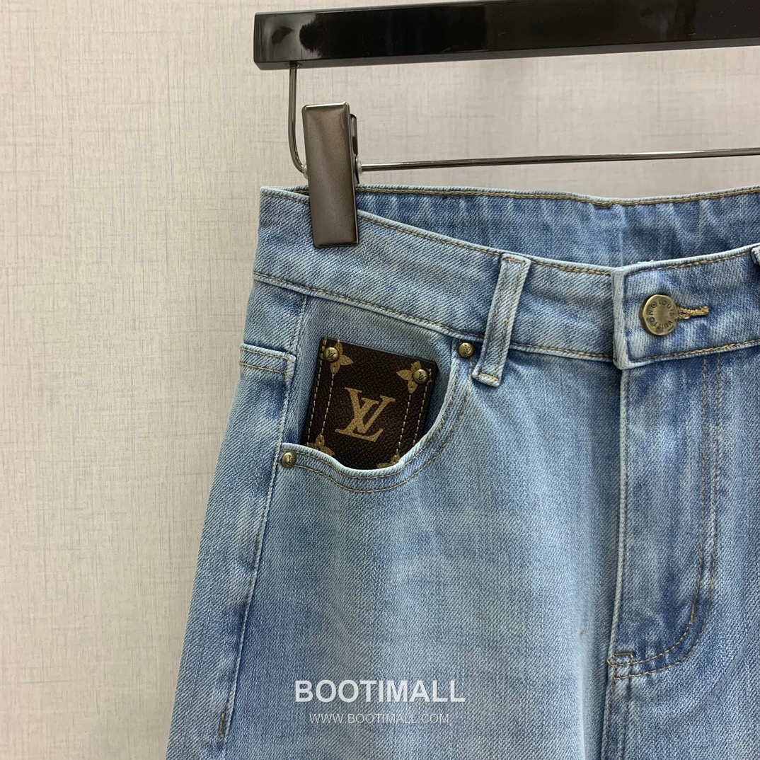 Straight Fit Denim Jeans Blue Light Blue 스트레이트 핏 데님 진 블루 라이트 블루 2