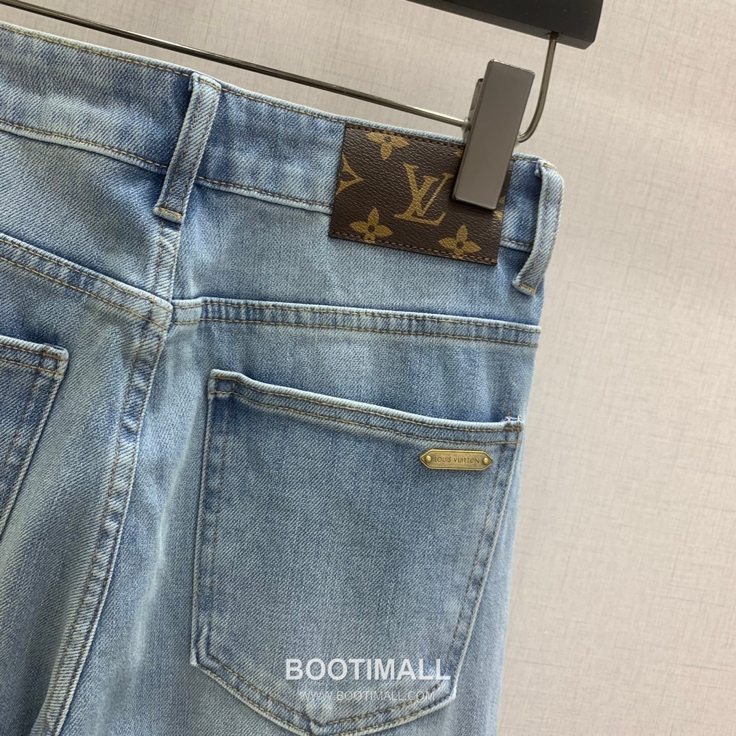 Straight Fit Denim Jeans Blue Light Blue 스트레이트 핏 데님 진 블루 라이트 블루 6