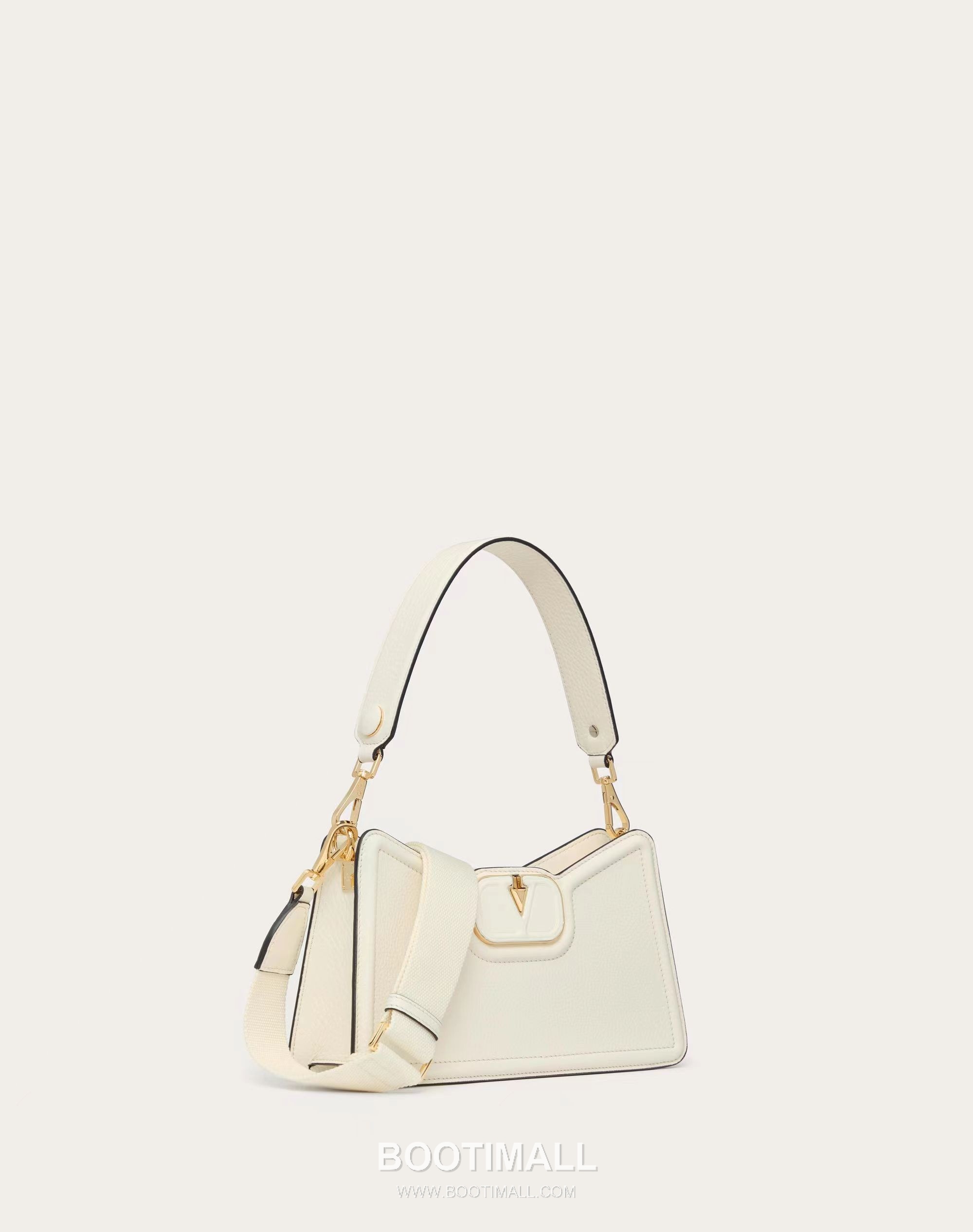 Valentino VLogo Signature Grainy Leather Ivory Shoulder Bag 발렌티노 V로고 시그니처 그레이니 레더 아이보리 숄더백 3