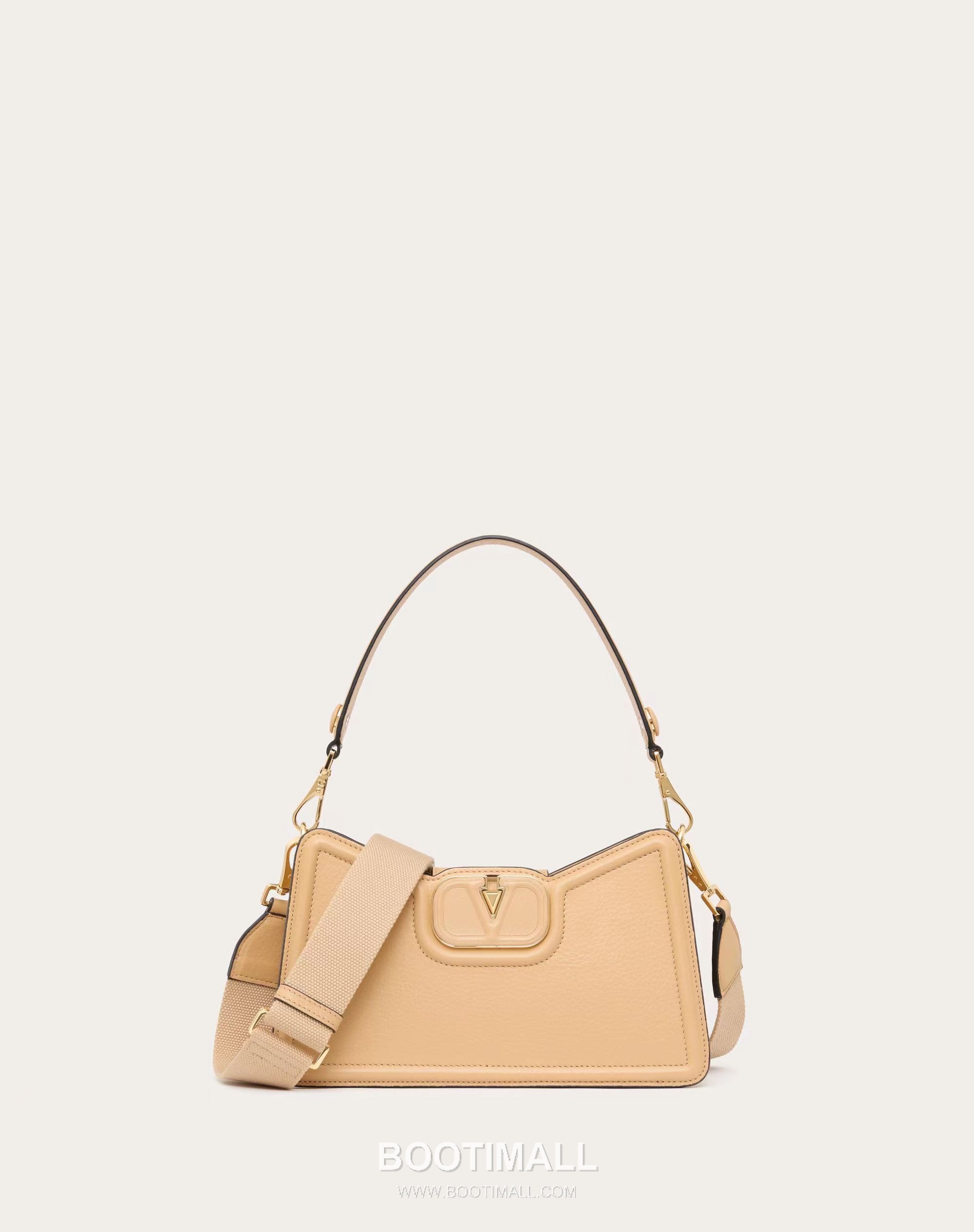 Valentino VLogo Signature Grainy Leather Ivory Shoulder Bag 발렌티노 V로고 시그니처 그레이니 레더 아이보리 숄더백 2