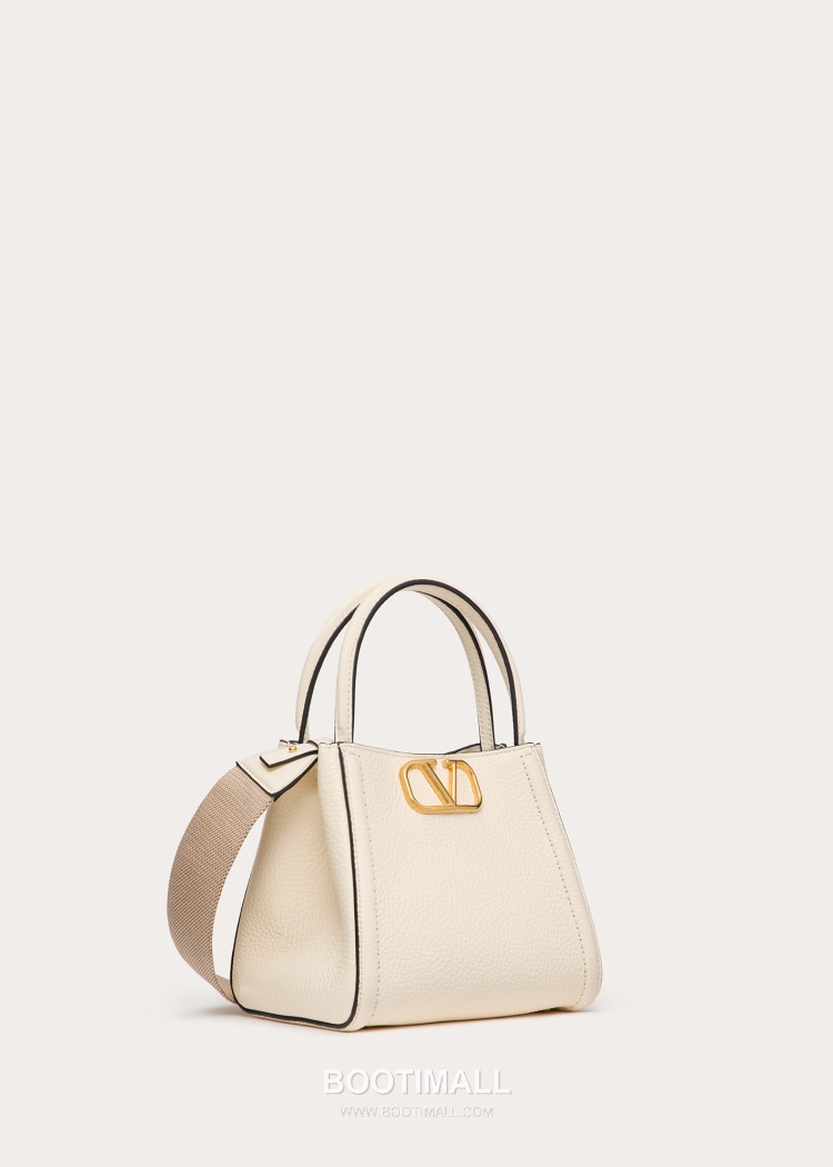 Valentino Garavani VSLING Grained Leather Beige Top Handle Bag 발렌티노 가라바니 브이슬링 그레인드 레더 베이지 탑핸들백 3