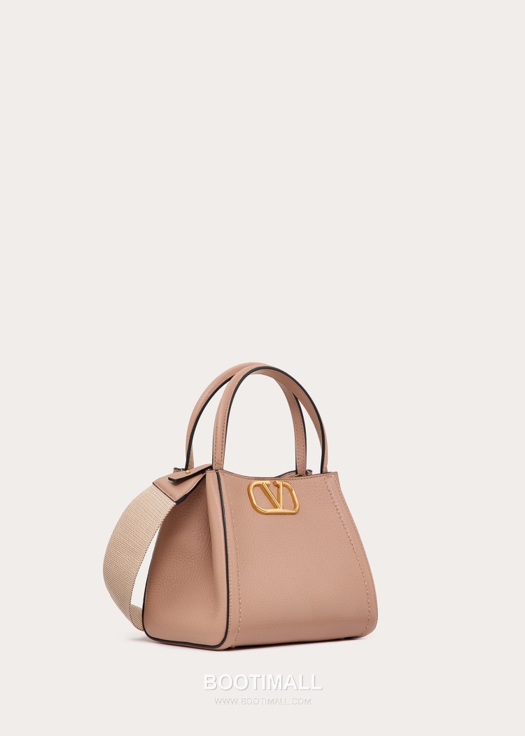 Valentino Garavani VSLING Grained Leather Beige Top Handle Bag 발렌티노 가라바니 브이슬링 그레인드 레더 베이지 탑핸들백 2
