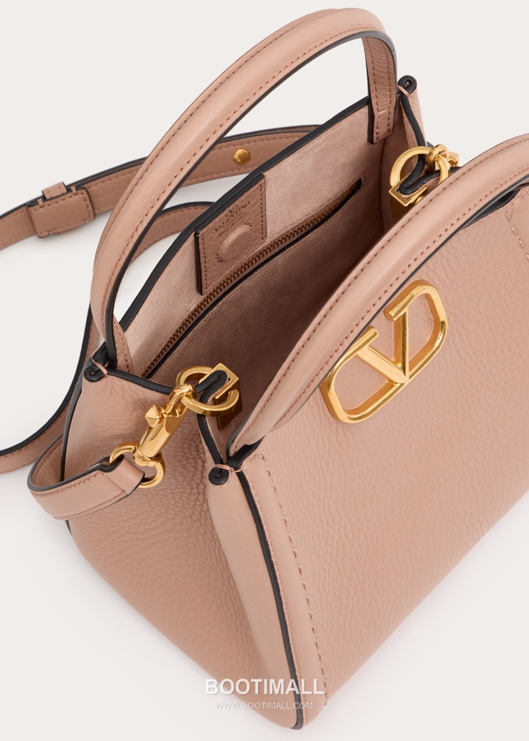 Valentino Garavani VSLING Grained Leather Beige Top Handle Bag 발렌티노 가라바니 브이슬링 그레인드 레더 베이지 탑핸들백 7