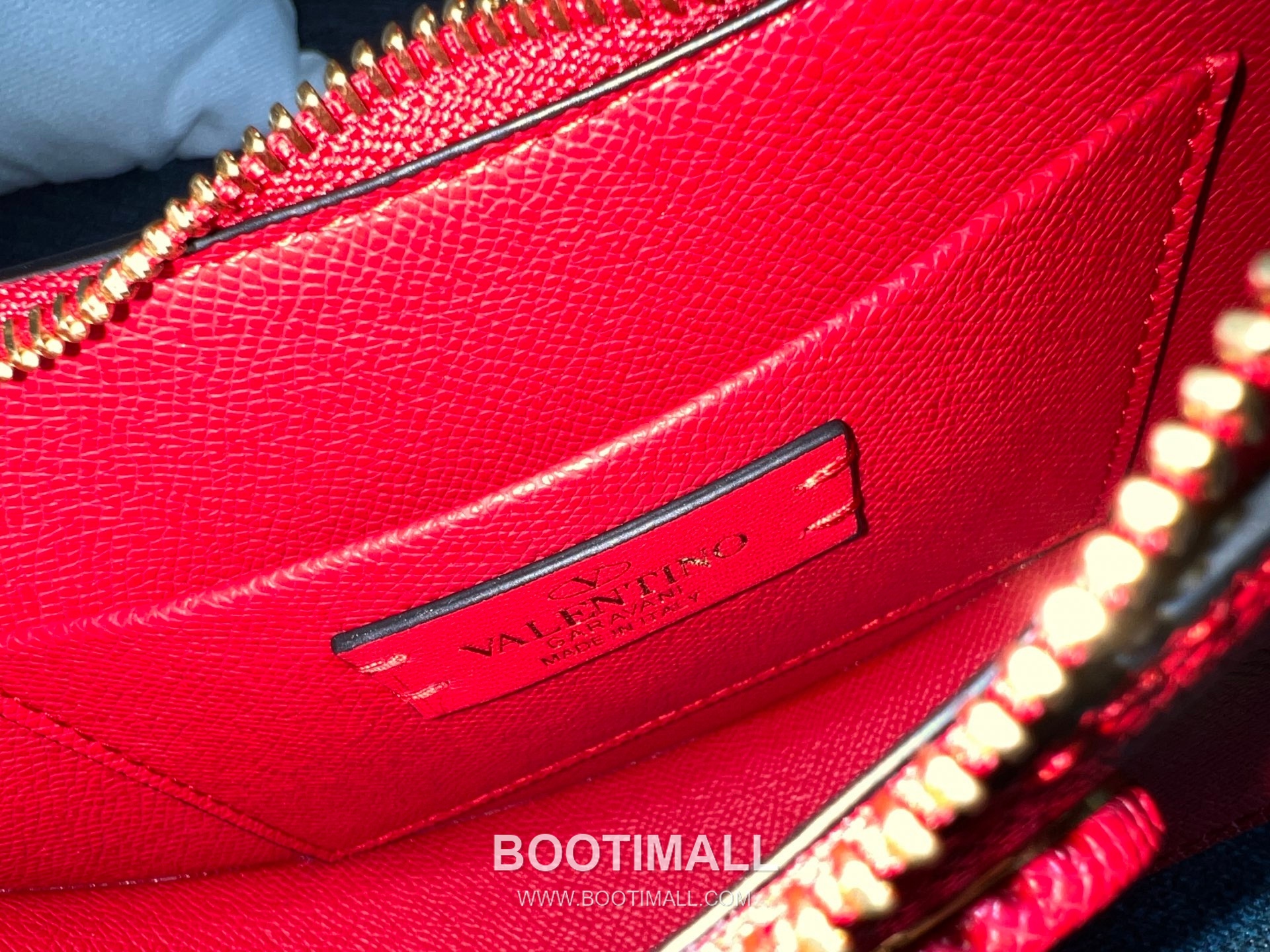 Valentino Supervee Half Moon Leather Hobo Bag 발렌티노 슈퍼비 하프문 레더 호보백 15