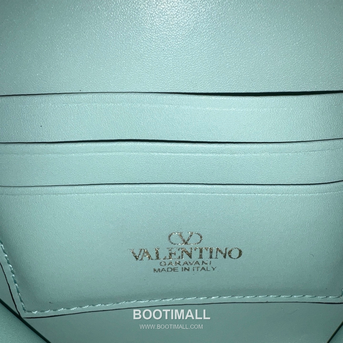 Valentino Garavani VLogo Signature Calfskin Beige Crossbody Bag 발렌티노 가라바니 2097 브이로고 시그니처 카프스킨 베이지 크로스백 16cm 9