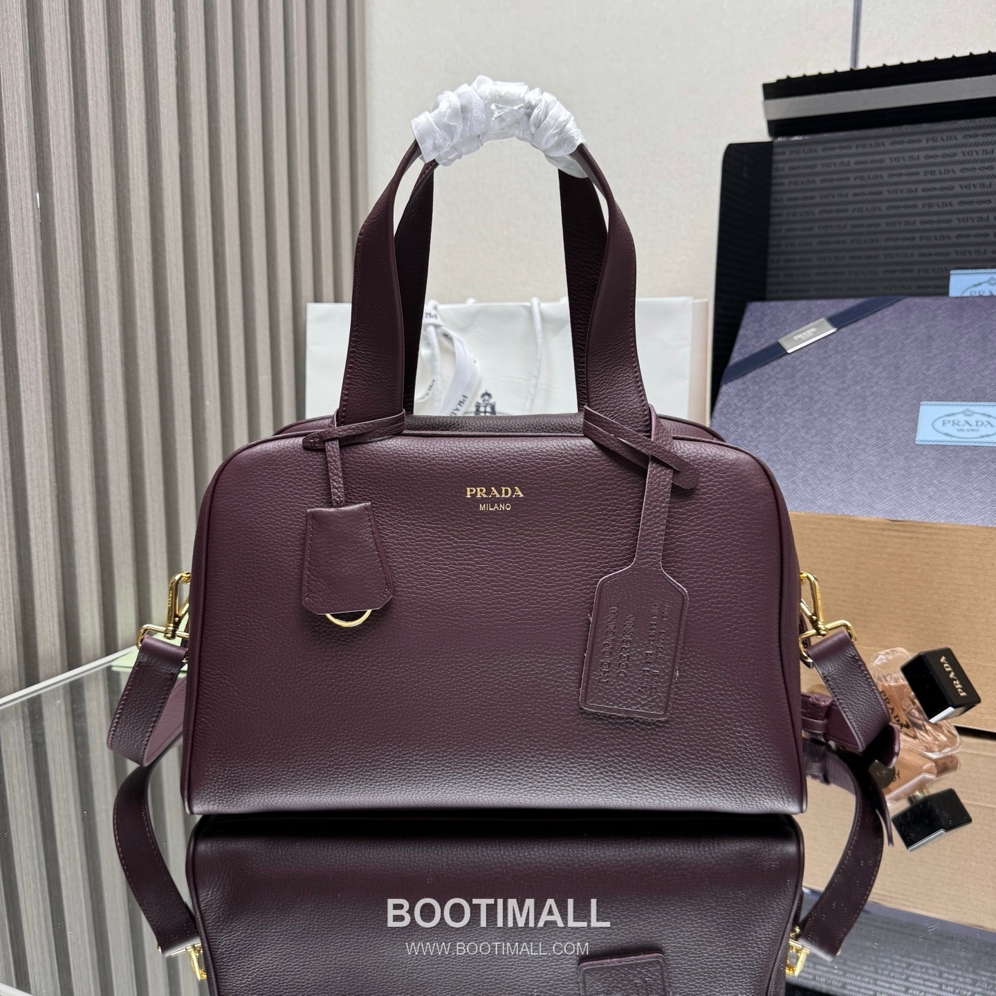 Prada Natural Grain Leather Black Top Handle Bag 프라다 1BB148 천연 그레인 레더 블랙 탑 핸들백 33cm 1