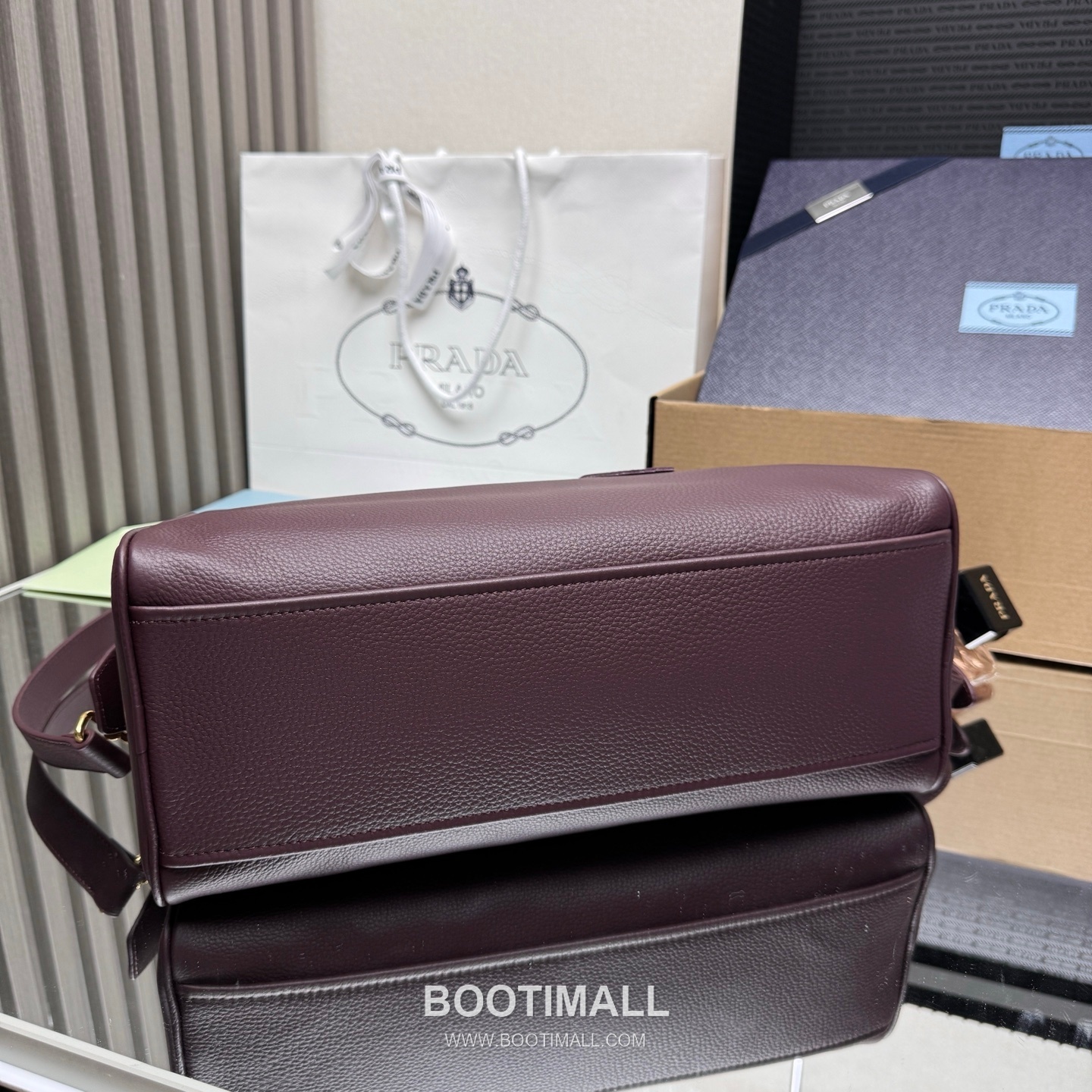 Prada Natural Grain Leather Black Top Handle Bag 프라다 1BB148 천연 그레인 레더 블랙 탑 핸들백 33cm 4