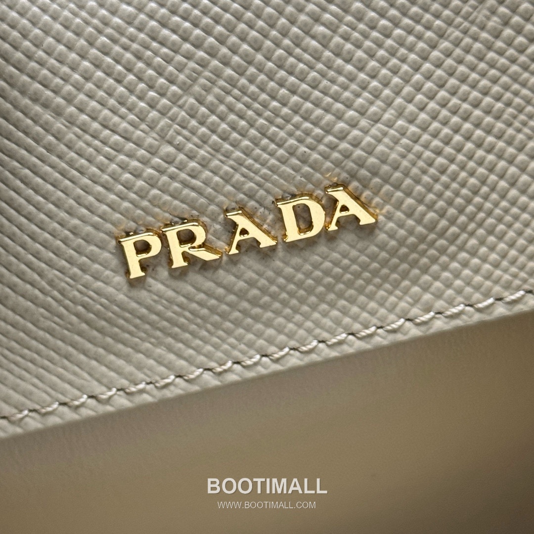 Prada Double Saffiano Leather Shoulder Bag 프라다 더블 1BG443 사피아노 레더 숄더백 25cm 9