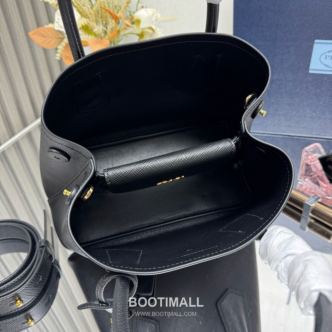 Prada Double Saffiano Leather Shoulder Bag 프라다 더블 1BG443 사피아노 레더 숄더백 25cm 8