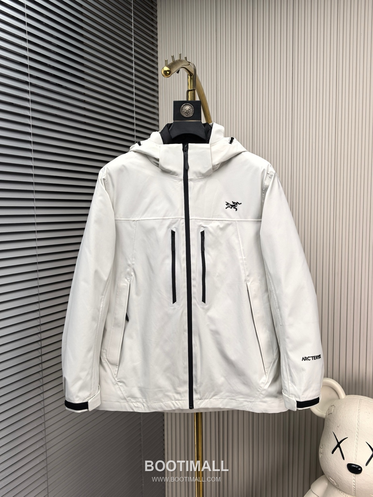 Arc'teryx Beta LT Gore-Tex 3-in-1 Down Jacket Men's 아크테릭스 베타 LT 고어텍스 3-in-1 다운 자켓 남성 1