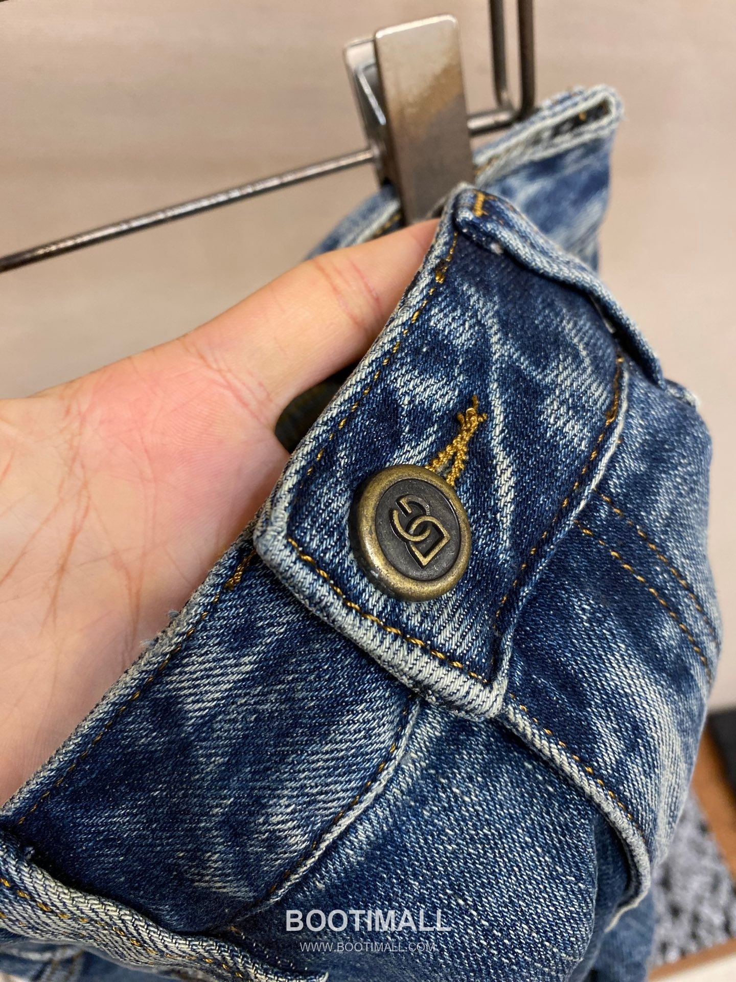 Dolce & Gabbana Slim Fit Denim Jeans Blue 돌체앤가바나 슬림 핏 데님 진 블루 3