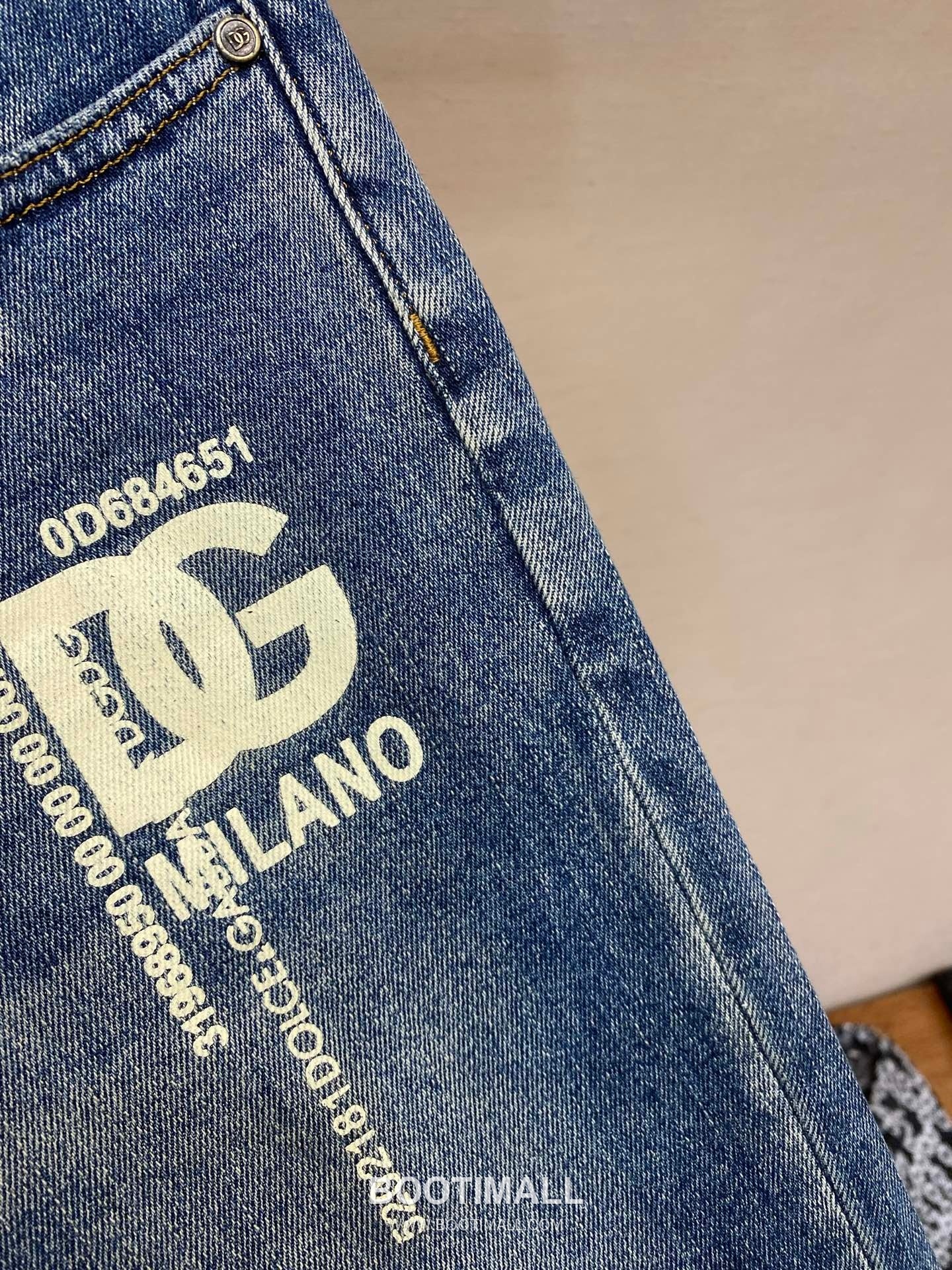 Dolce & Gabbana Slim Fit Denim Jeans Blue 돌체앤가바나 슬림 핏 데님 진 블루 5