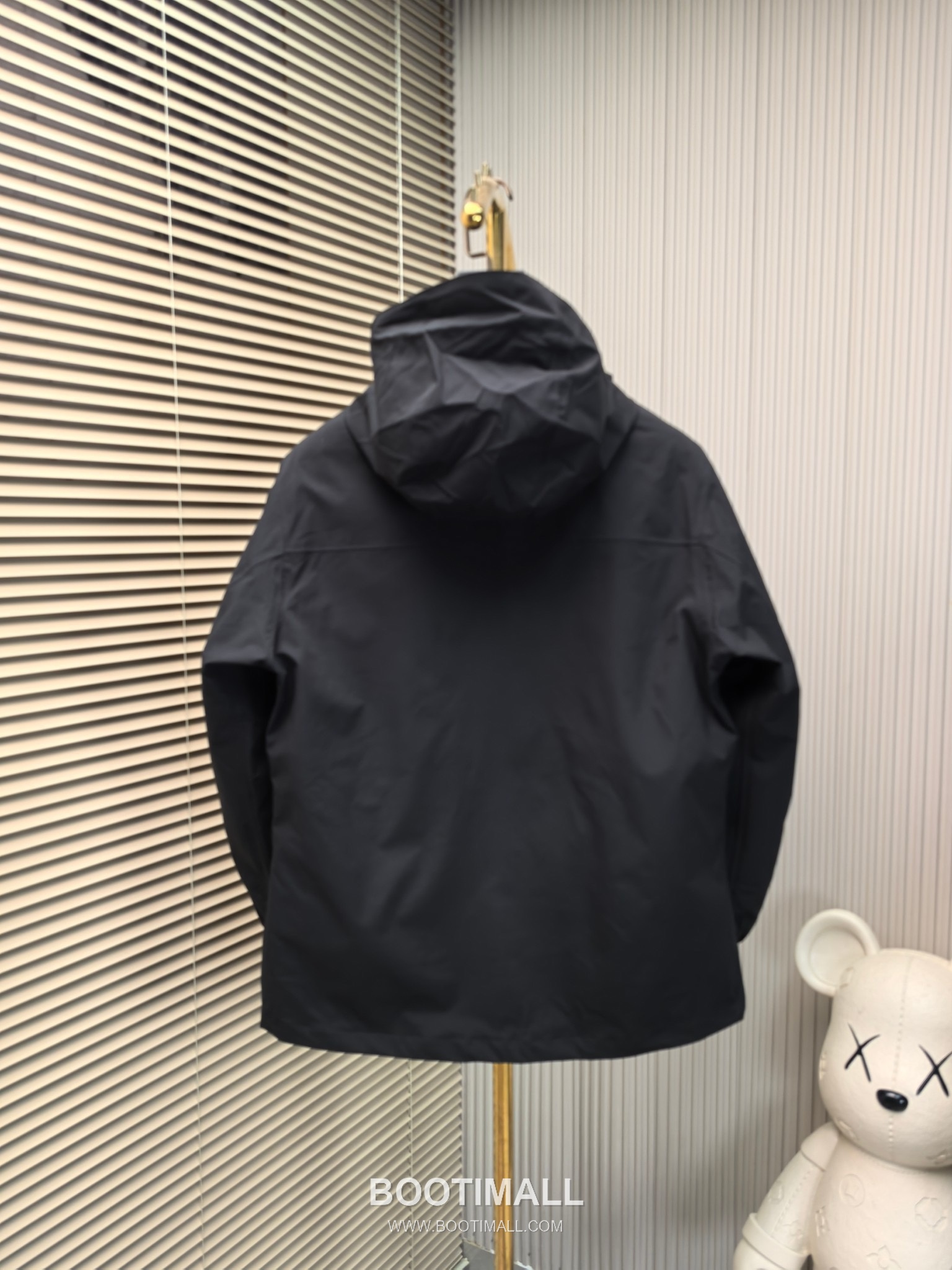 Prada 3-in-1 Down Padded Windbreaker Jacket 프라다 3-in-1 다운 패딩 윈드브레이커 자켓 3