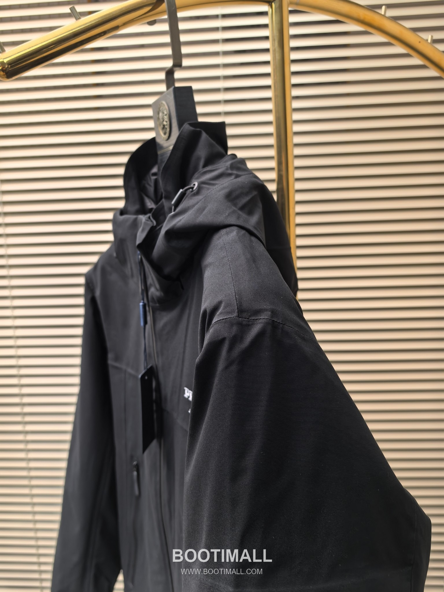 Prada 3-in-1 Down Padded Windbreaker Jacket 프라다 3-in-1 다운 패딩 윈드브레이커 자켓 7