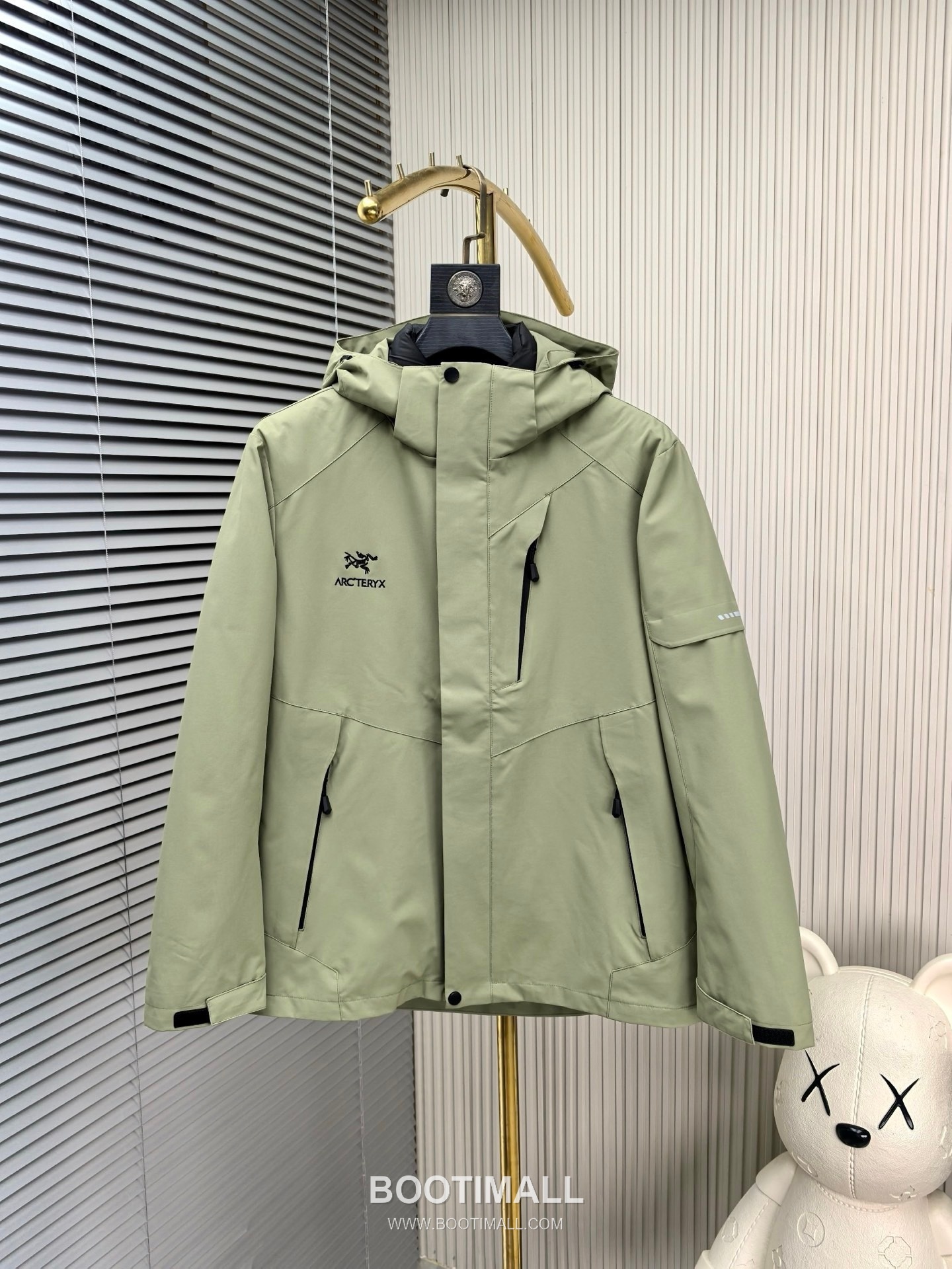 Arc'teryx Beta LT Gore-Tex 3-in-1 Down Jacket Men's 아크테릭스 베타 LT 고어텍스 3-in-1 다운 자켓 남성 1