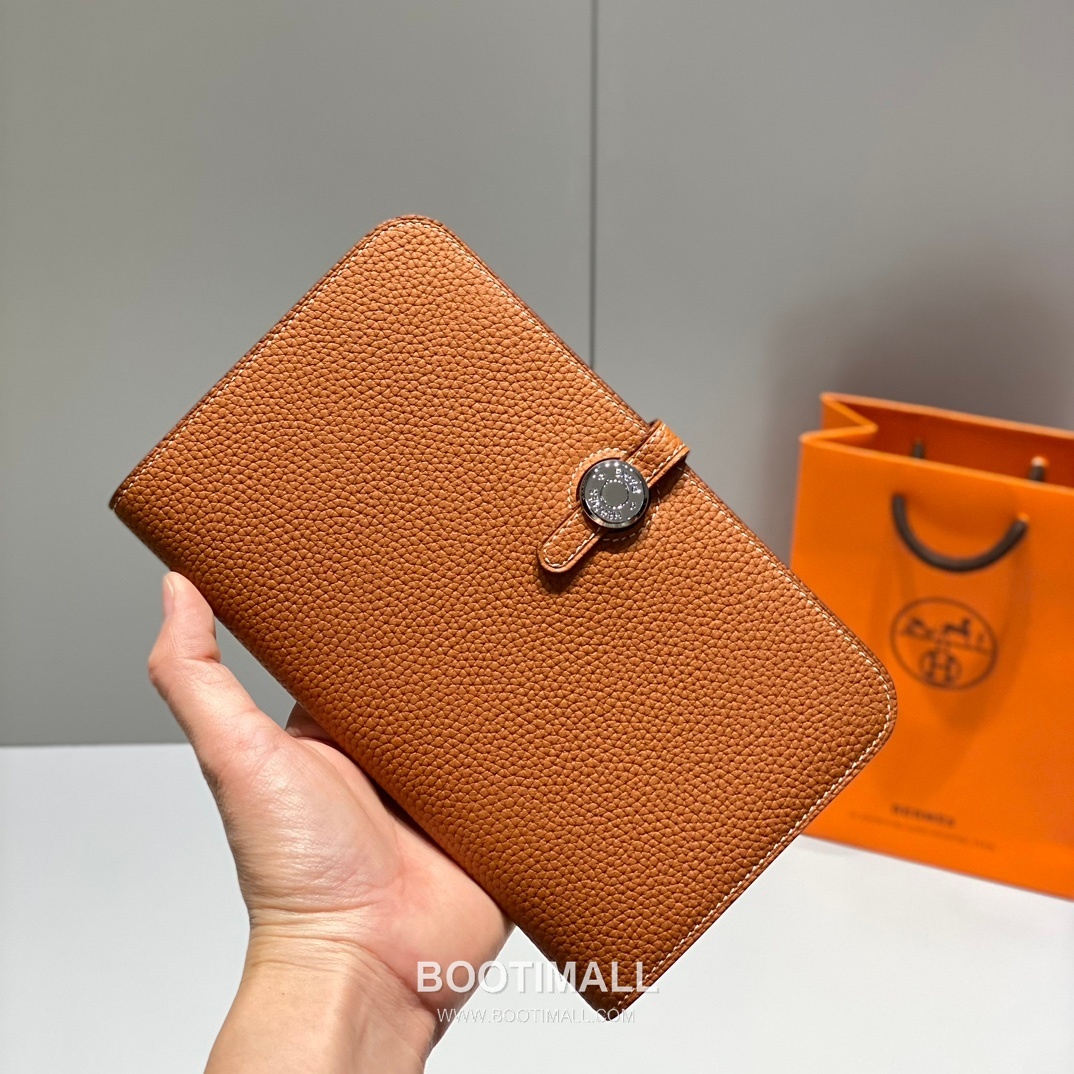 Hermes Togo Leather Passport Holder Elephant Grey Wallet 에르메스 토고 레더 여권 케이스 엘리펀트 그레이 지갑 20cm 5