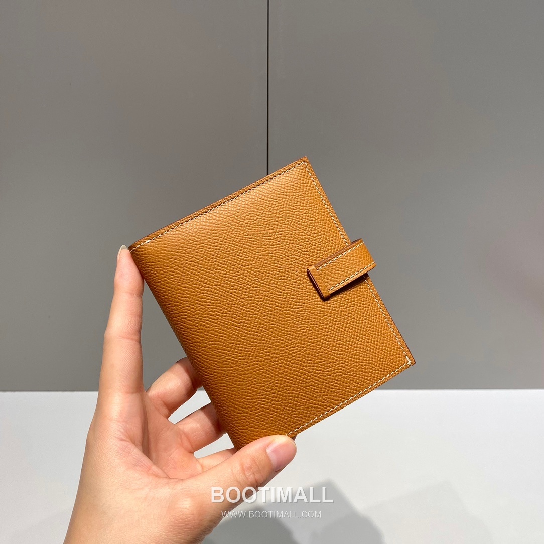 Hermes Epsom Leather Bi-Fold Wallet Elephant Grey 에르메스 엡솜 레더 반지갑 엘리펀트 그레이 3