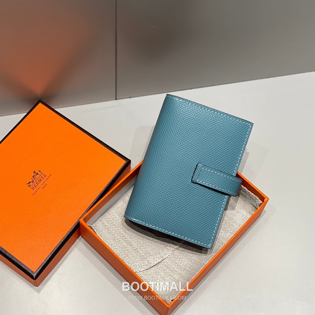 Hermes Epsom Leather Card Holder Denim Blue 에르메스 엡솜 레더 카드 홀더 데님 블루 3