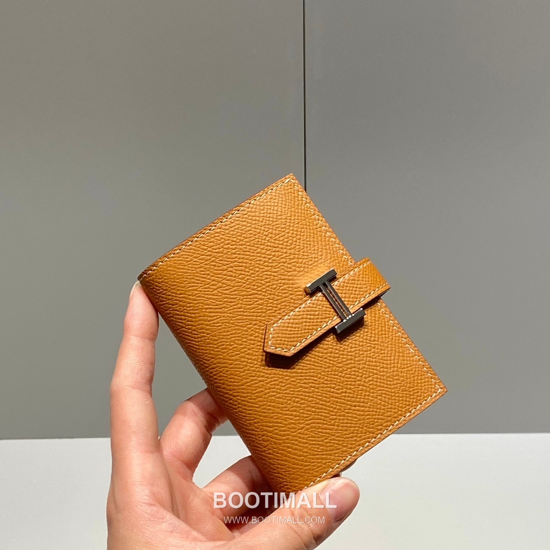 Hermes Epsom Leather Bi-Fold Wallet Gold Brown 에르메스 엡솜 레더 반지갑 골드 브라운 5