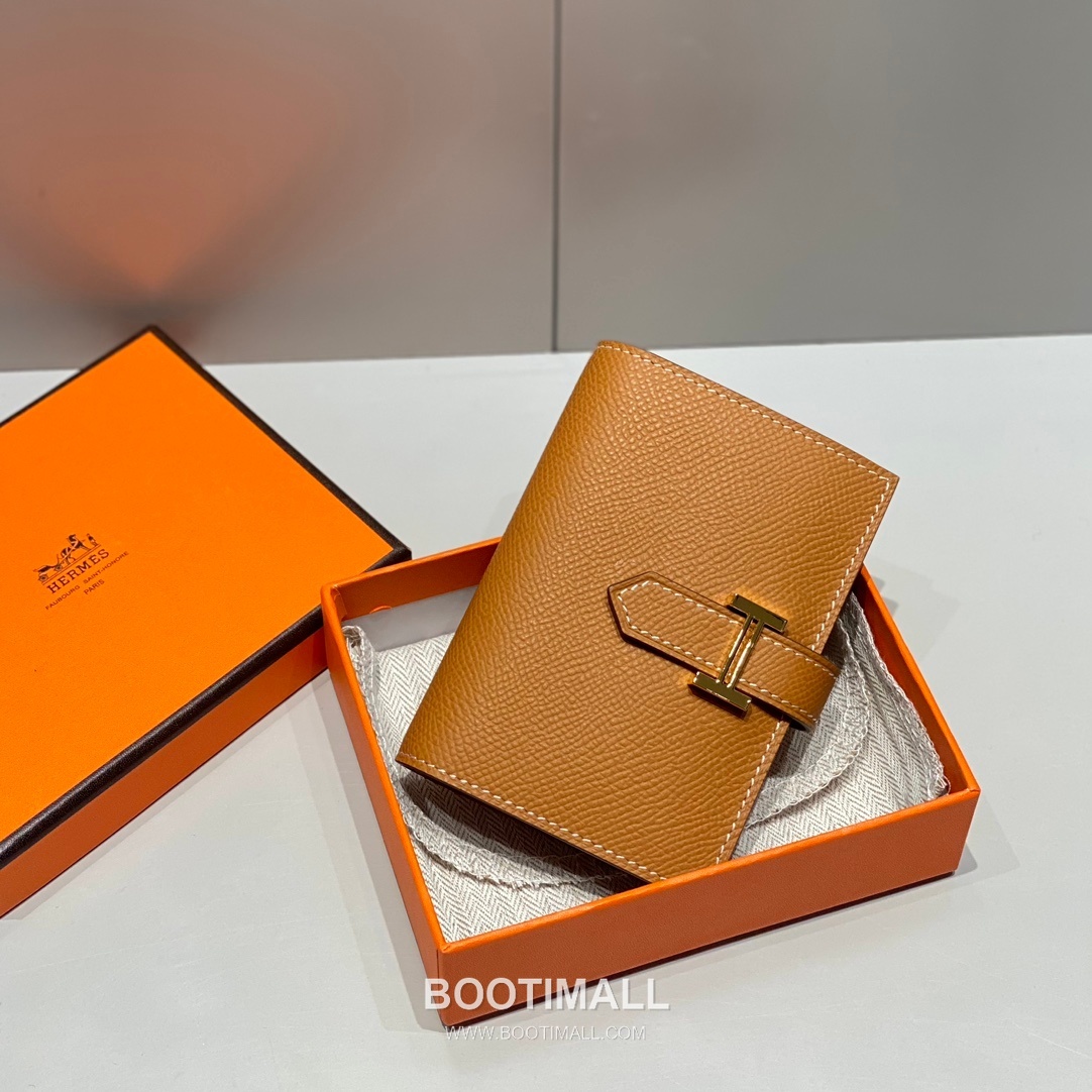 Hermes Epsom Leather Bi-Fold Wallet Gold Brown 에르메스 엡솜 레더 반지갑 골드 브라운 2