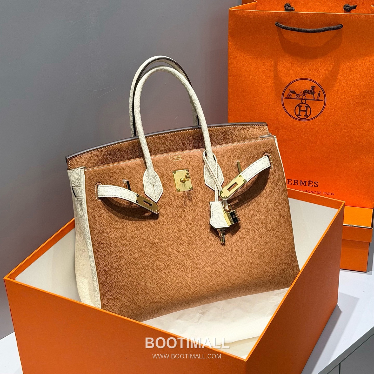 Hermes Birkin 35 Gold Craie Togo Leather Handbag 에르메스 버킨 35 11120013 골드 크레이 토고 레더 핸드백 35cm 1