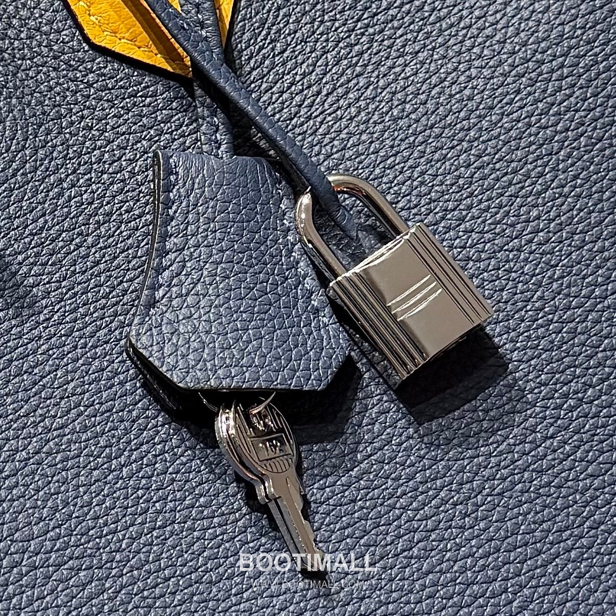 Hermes Birkin 30 Navy Blue Jaune Amber Togo Leather Handbag 에르메스 버킨 30 네이비블루 존앰버 토고 레더 핸드백 30cm 4