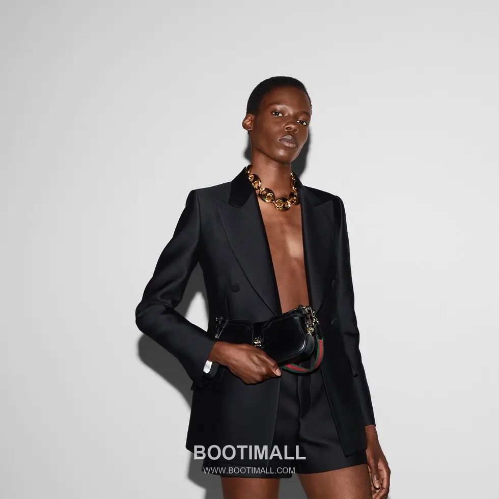 Gucci 786015 Black Leather Shoulder Bag 구찌 786015 블랙 레더 숄더백 24cm 9