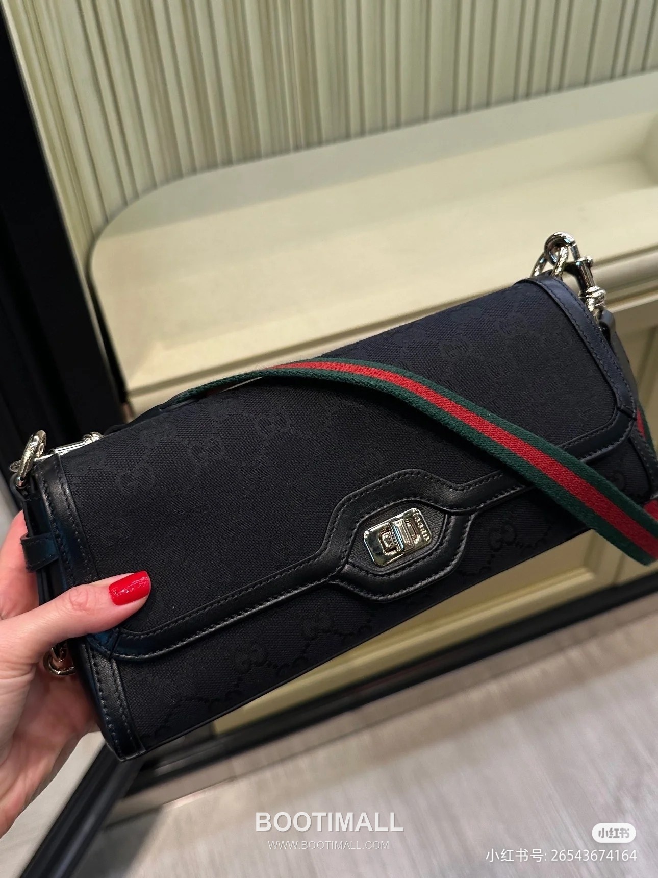 Gucci GG Supreme Canvas Leather Shoulder Bag 구찌 786027 GG 수프림 캔버스 레더 숄더백 26cm 5