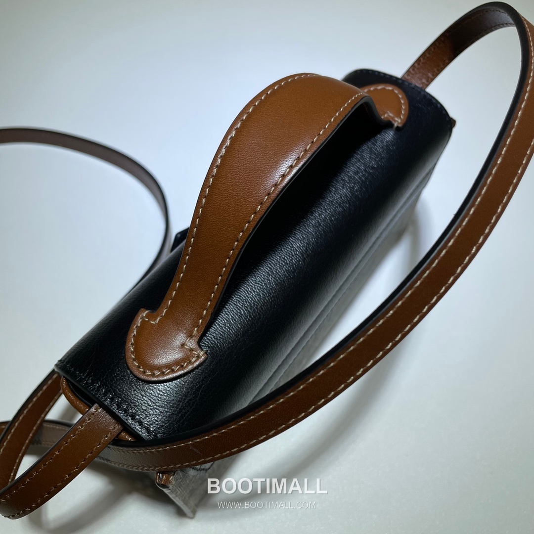 Gucci Padlock Mini GG Supreme Canvas Leather Brown Black Crossbody Bag 구찌 패드락 미니 652683 GG 수프림 캔버스 레더 브라운 블랙 크로스백 18cm 14