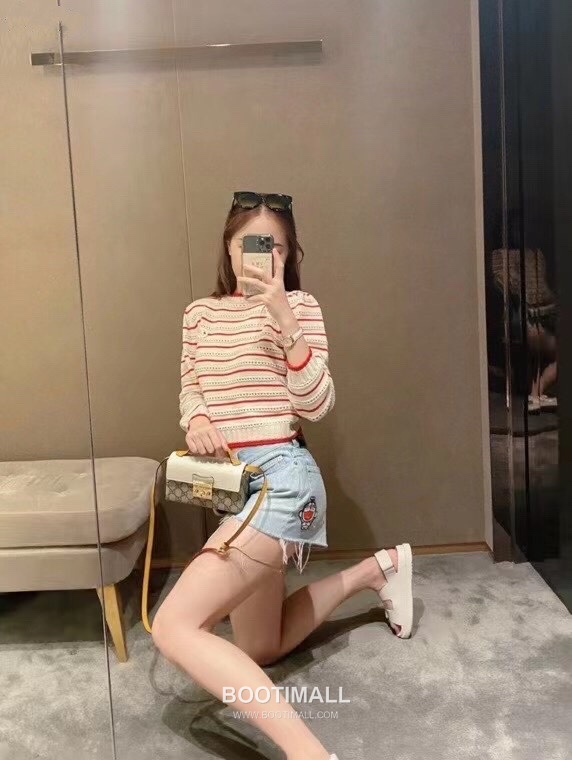 Gucci Padlock GG Supreme Canvas White Leather Yellow Strap Shoulder Bag 구찌 패들락 GG 수프림 캔버스 화이트 레더 옐로우 스트랩 숄더백 20cm 3