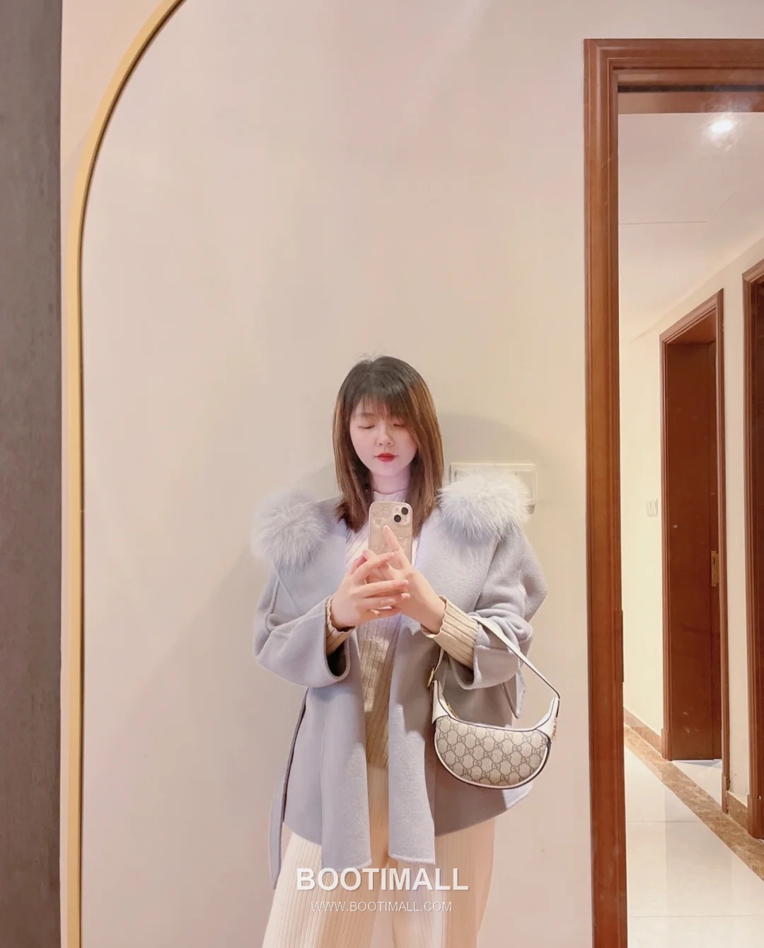 Gucci GG Canvas Leather Trim Half Moon Shoulder Bag 구찌 GG 캔버스 레더 트리밍 하프문 숄더백 658551 3