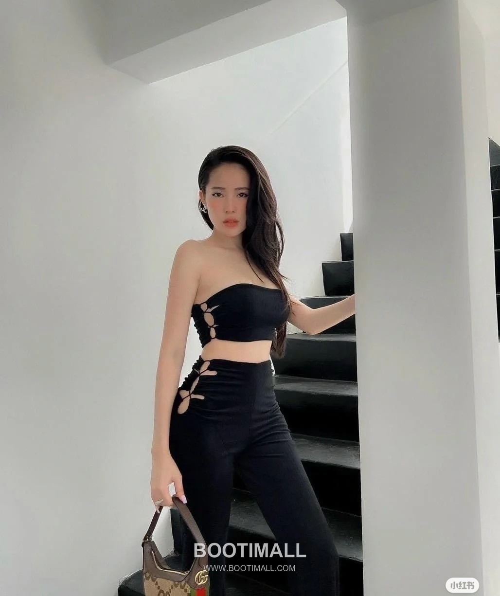 Gucci GG Monogram Canvas Leather Hobo Bag 구찌 658551 GG 모노그램 캔버스 레더 호보백 24cm 1