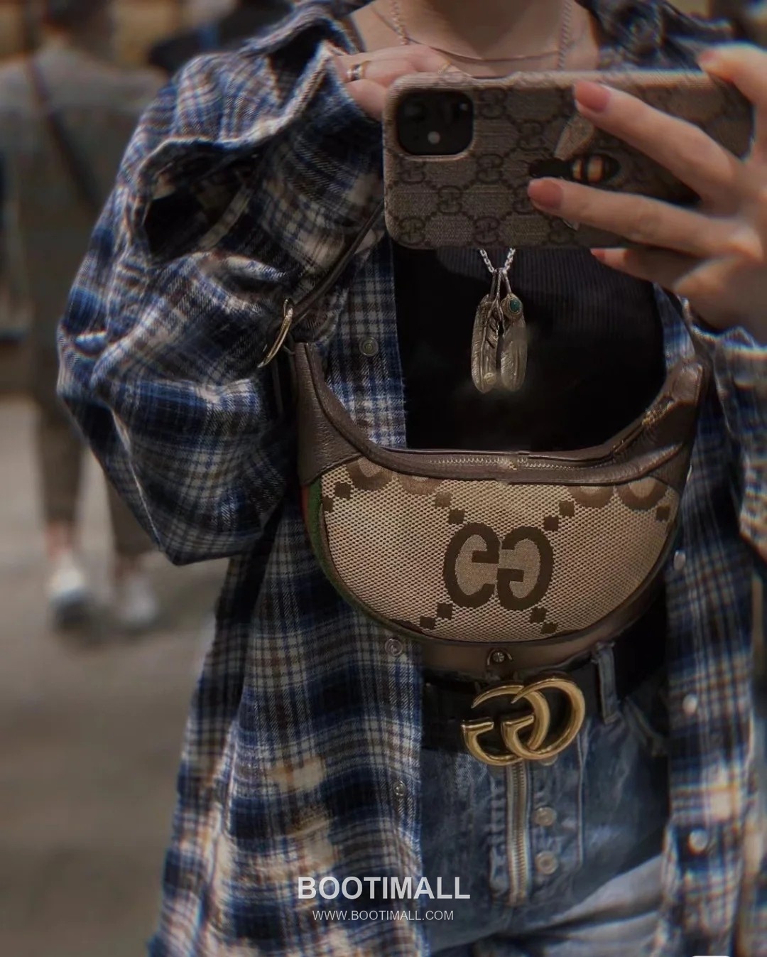 Gucci GG Monogram Canvas Leather Hobo Bag 구찌 658551 GG 모노그램 캔버스 레더 호보백 24cm 3