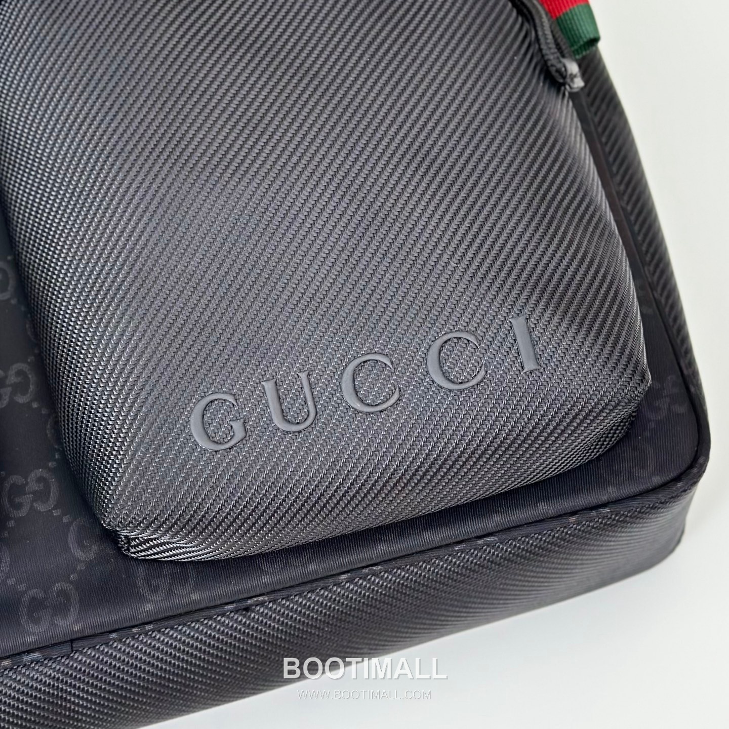 Gucci GG Messenger Bag 834474 Black Nylon Leather Crossbody Bag 구찌 834474 메신저백 블랙 나일론 레더 크로스백 28cm 6