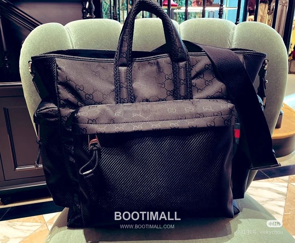 Gucci GG Nylon Black Waterproof Tote Bag 구찌 818962 GG 나일론 블랙 방수 토트백 37cm 4