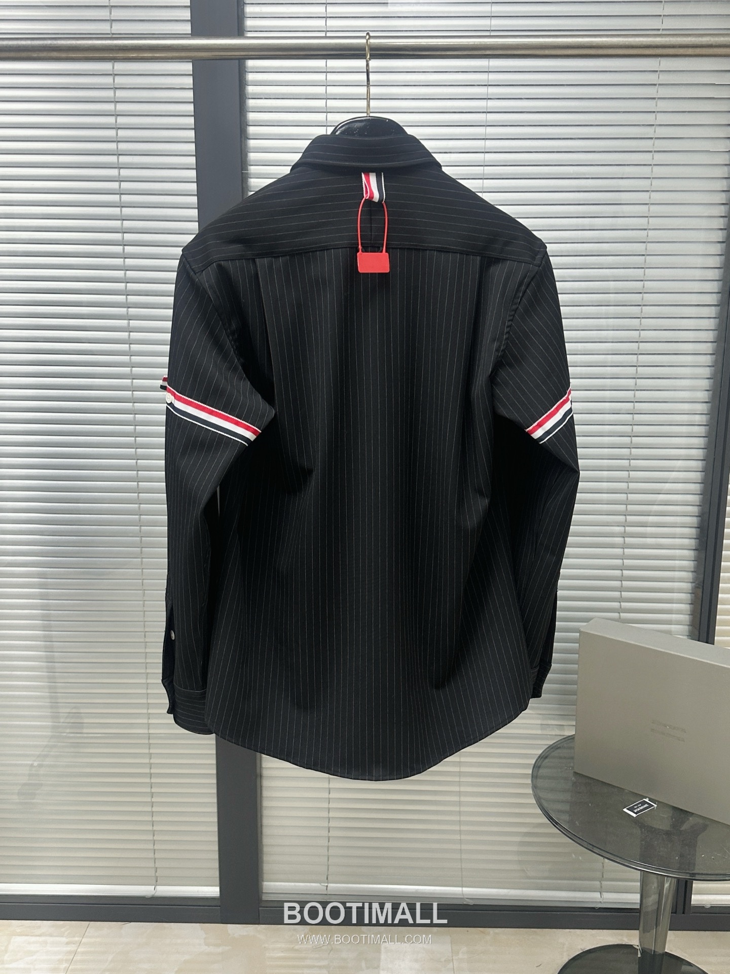 Thom Browne Stripe Detail Collar Pinstripe Black Shirt 톰브라운 스트라이프 디테일 카라 핀스트라이프 블랙 셔츠 11