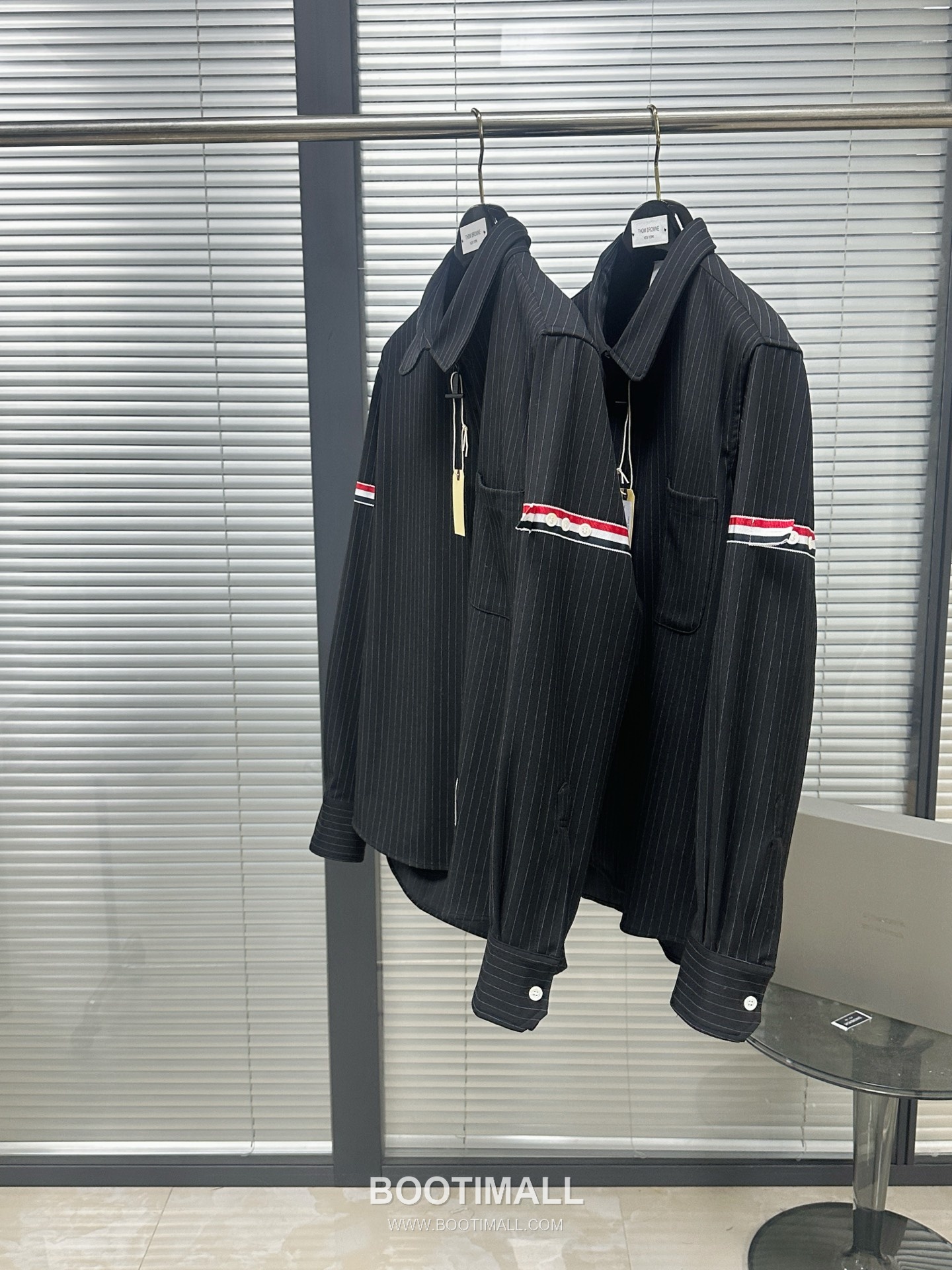 Thom Browne Stripe Detail Collar Pinstripe Black Shirt 톰브라운 스트라이프 디테일 카라 핀스트라이프 블랙 셔츠 12