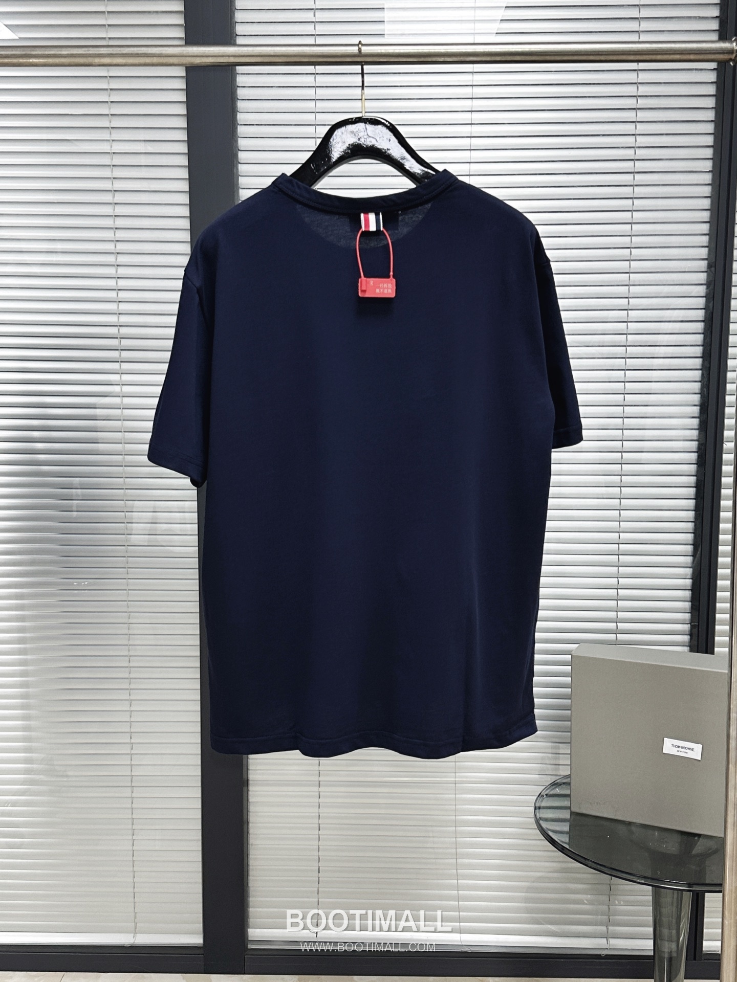 Thom Browne Pocket Plain Short Sleeve Tee Navy 톰브라운 포켓 플레인 반팔 티셔츠 네이비 3