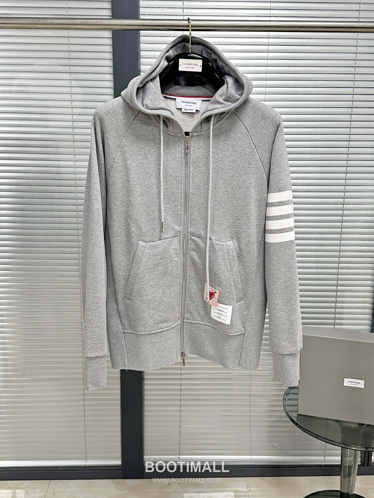 Thom Browne 4-Bar Stripe Heart Patch Cotton Jacket Navy 톰브라운 4바 스트라이프 하트 패치 코튼 자켓 네이비 2