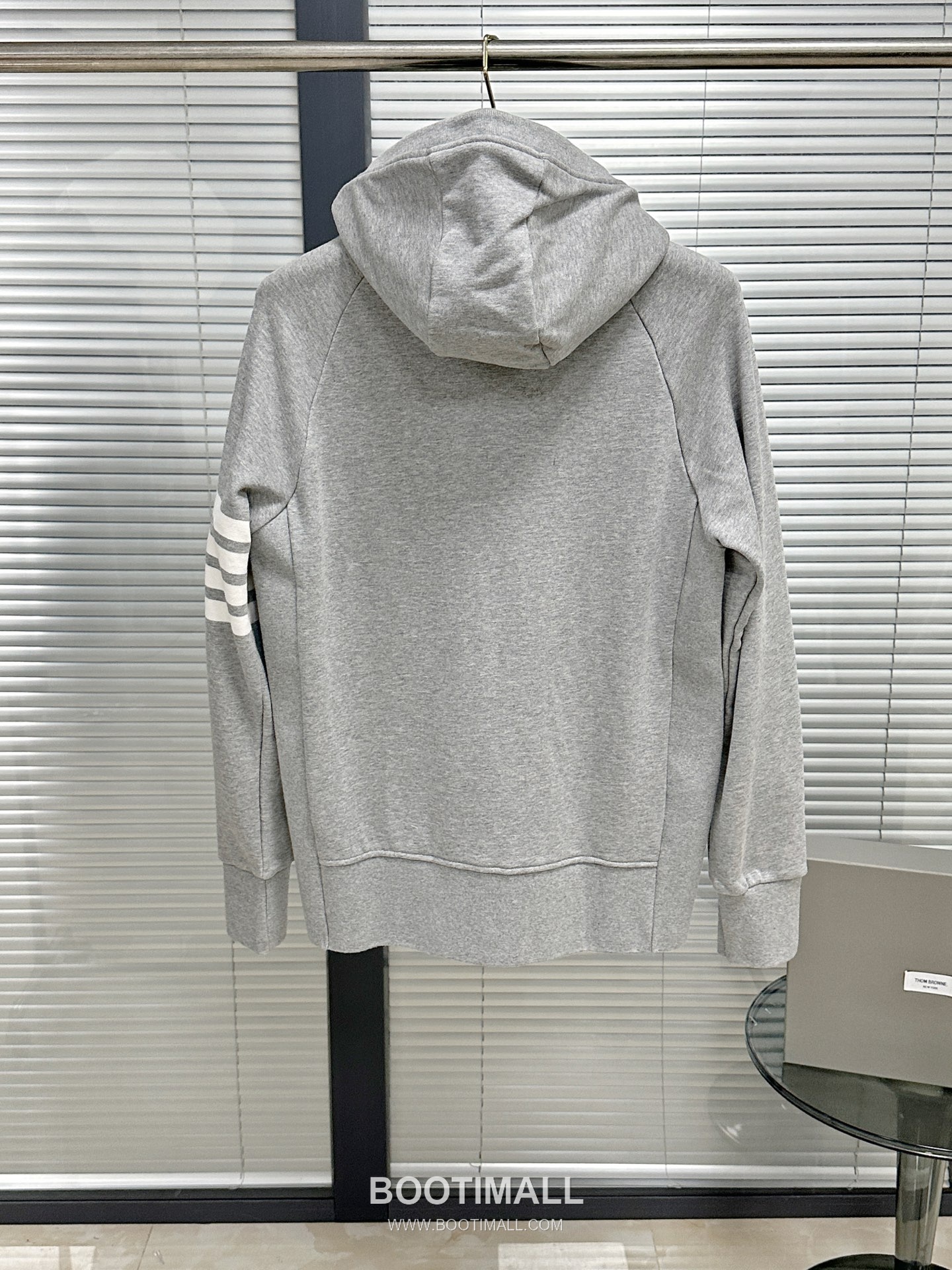 Thom Browne 4-Bar Stripe Heart Patch Cotton Jacket Navy 톰브라운 4바 스트라이프 하트 패치 코튼 자켓 네이비 3