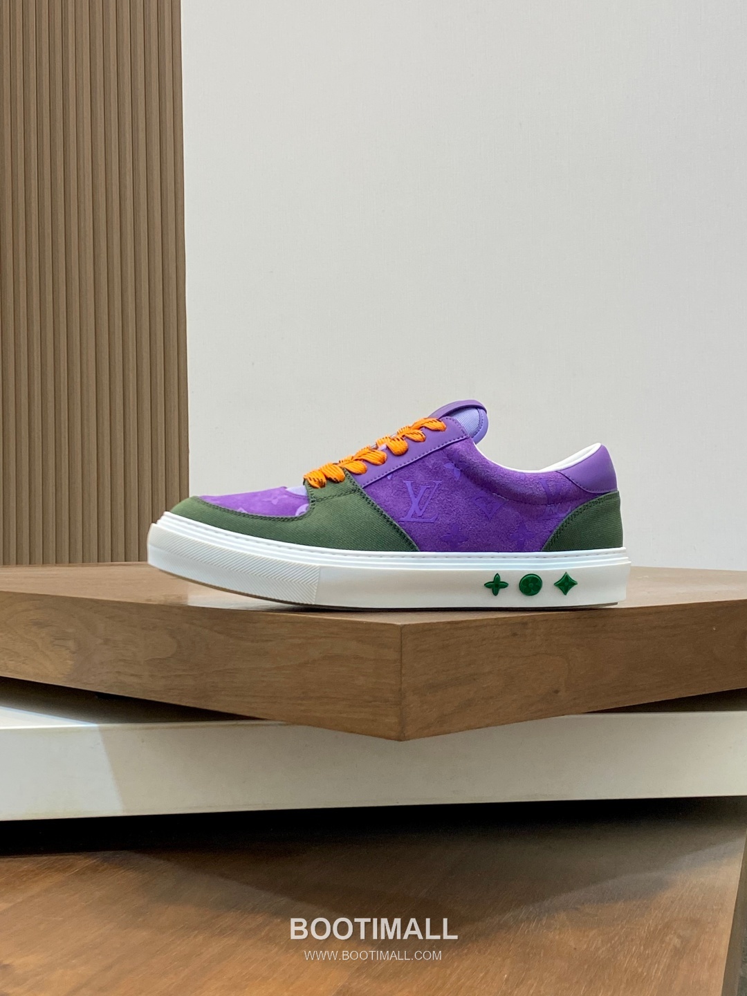 Louis Vuitton Litchi Grain Nappa Leather Logo Casual Sneakers 루이비통 리치 그레인 나파 레더 로고 캐주얼 스니커즈 2