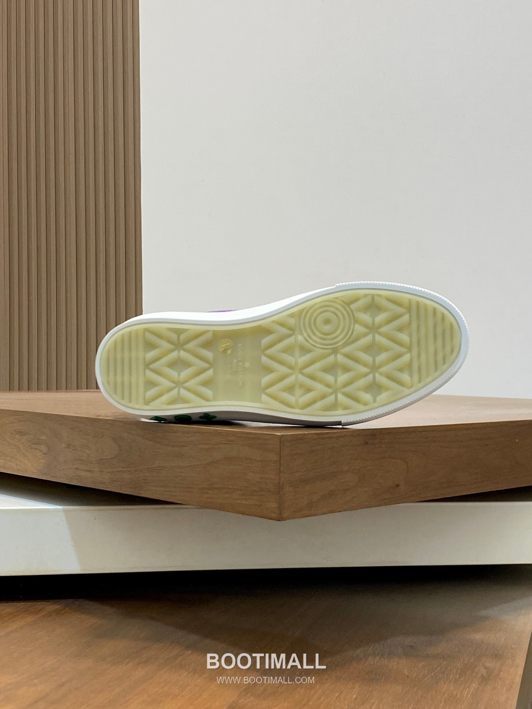 Louis Vuitton Litchi Grain Nappa Leather Logo Casual Sneakers 루이비통 리치 그레인 나파 레더 로고 캐주얼 스니커즈 9