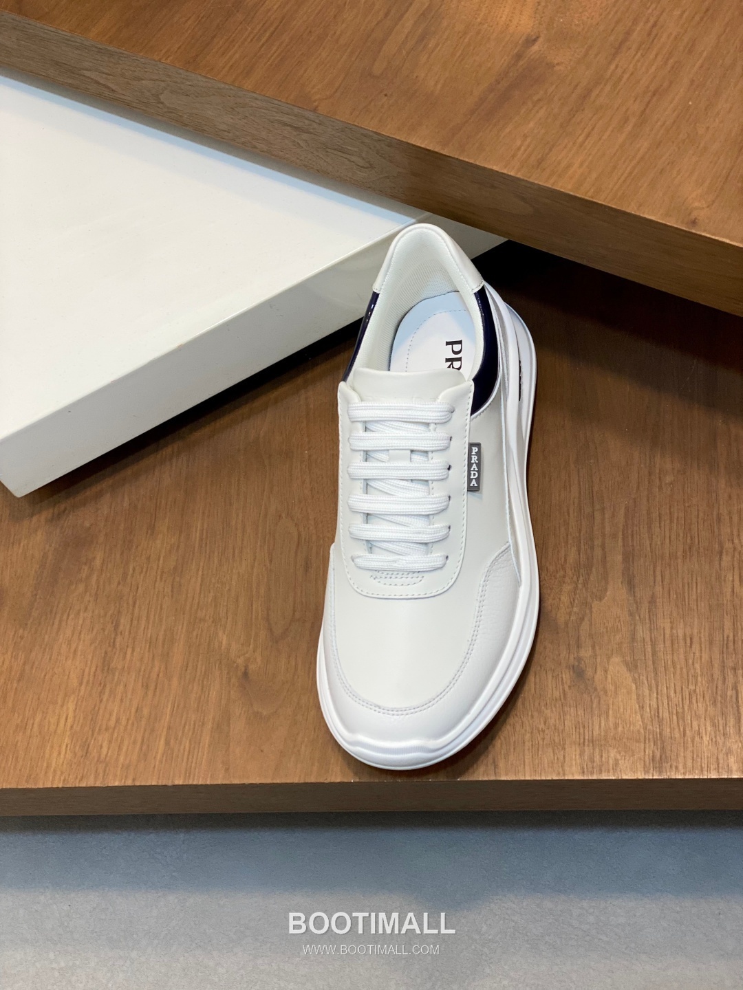 Prada Downtown Leather Sneakers Perforated Logo Rubber Sole 프라다 다운타운 레더 스니커즈 펀칭 로고 러버 솔 6