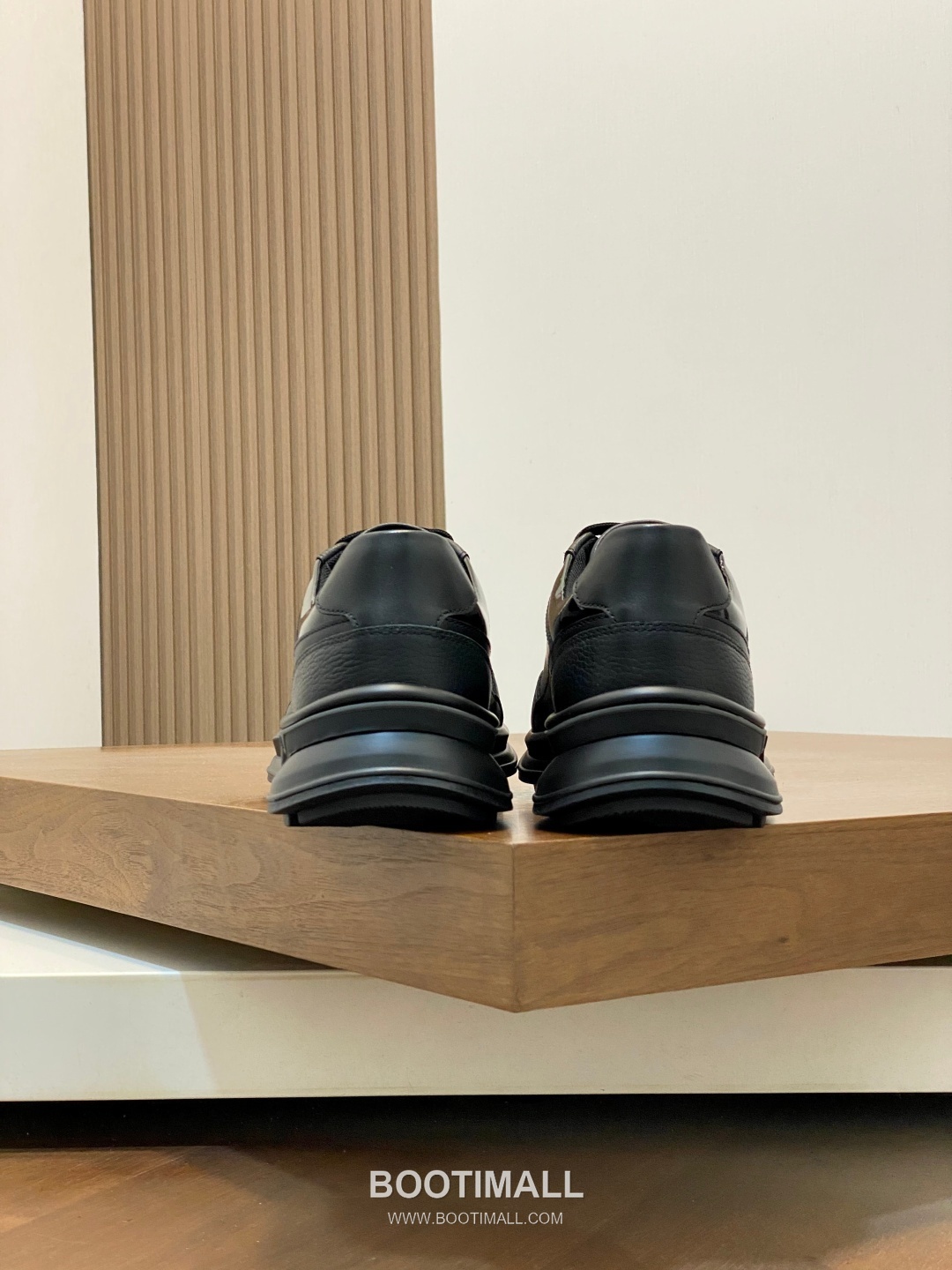 Prada Downtown Leather Sneakers Perforated Logo Rubber Sole 프라다 다운타운 레더 스니커즈 펀칭 로고 러버 솔 8