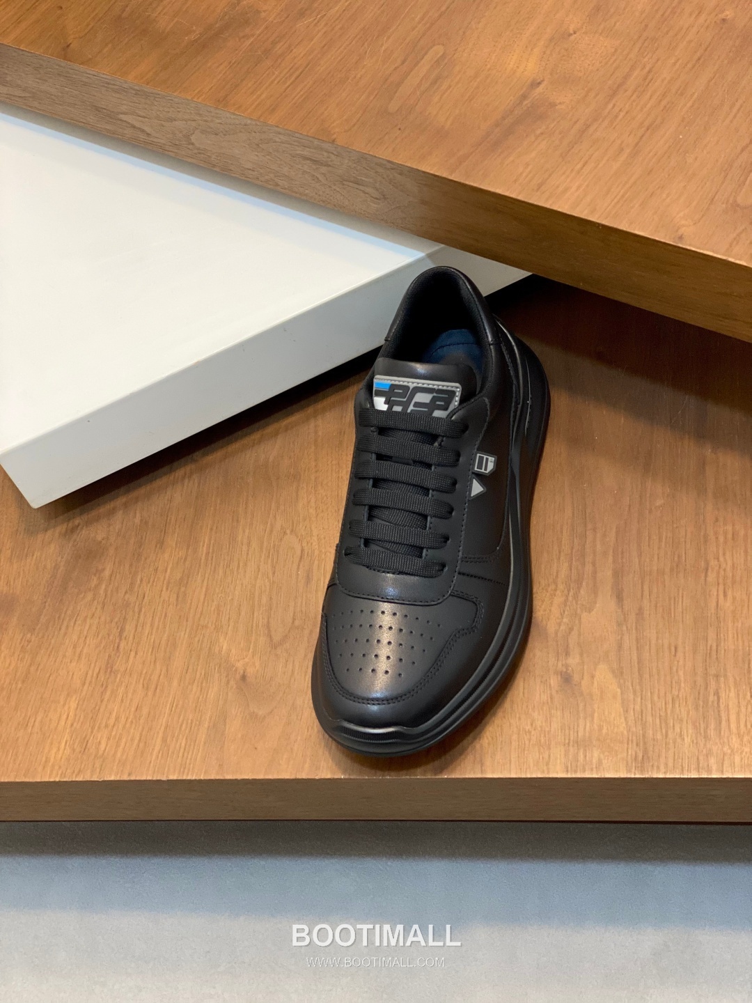 Prada Downtown Leather Sneakers Perforated Logo Rubber Sole 프라다 다운타운 레더 스니커즈 펀칭 로고 러버 솔 6