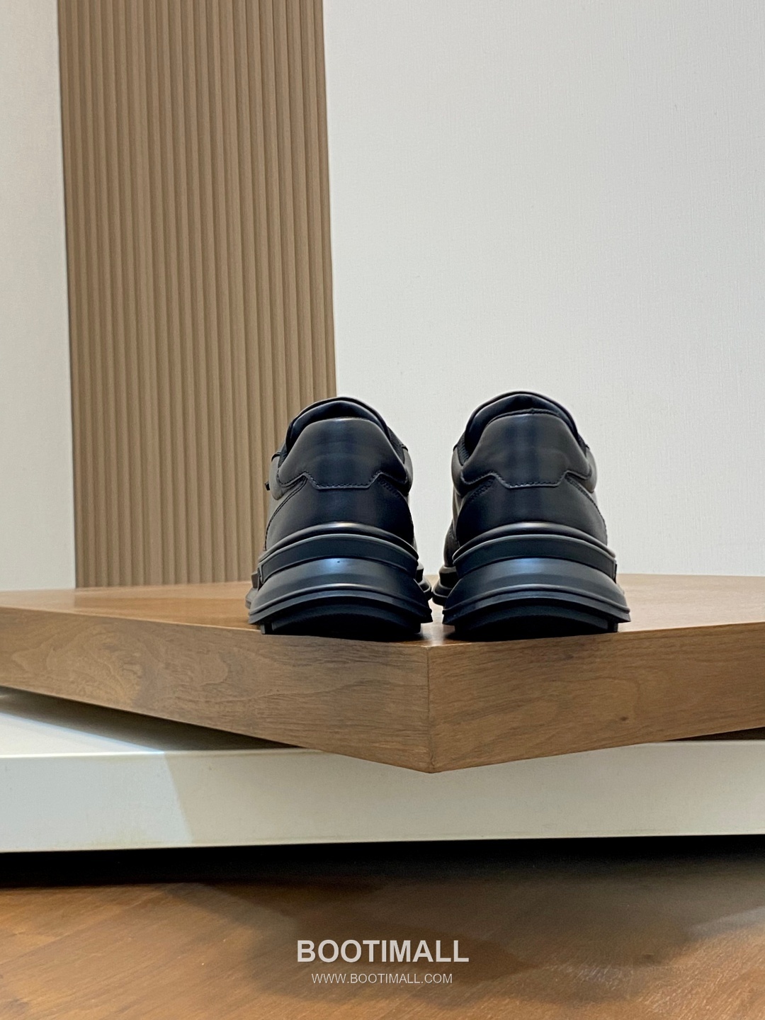 Prada Downtown Leather Sneakers Perforated Logo Rubber Sole 프라다 다운타운 레더 스니커즈 펀칭 로고 러버 솔 8