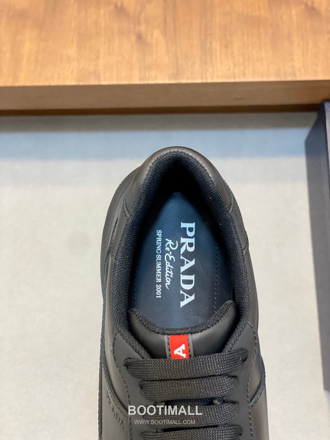 Prada Milano Geometric Stitching Lambskin White Sneakers 프라다 밀라노 지오메트릭 스티칭 램스킨 화이트 스니커즈 7