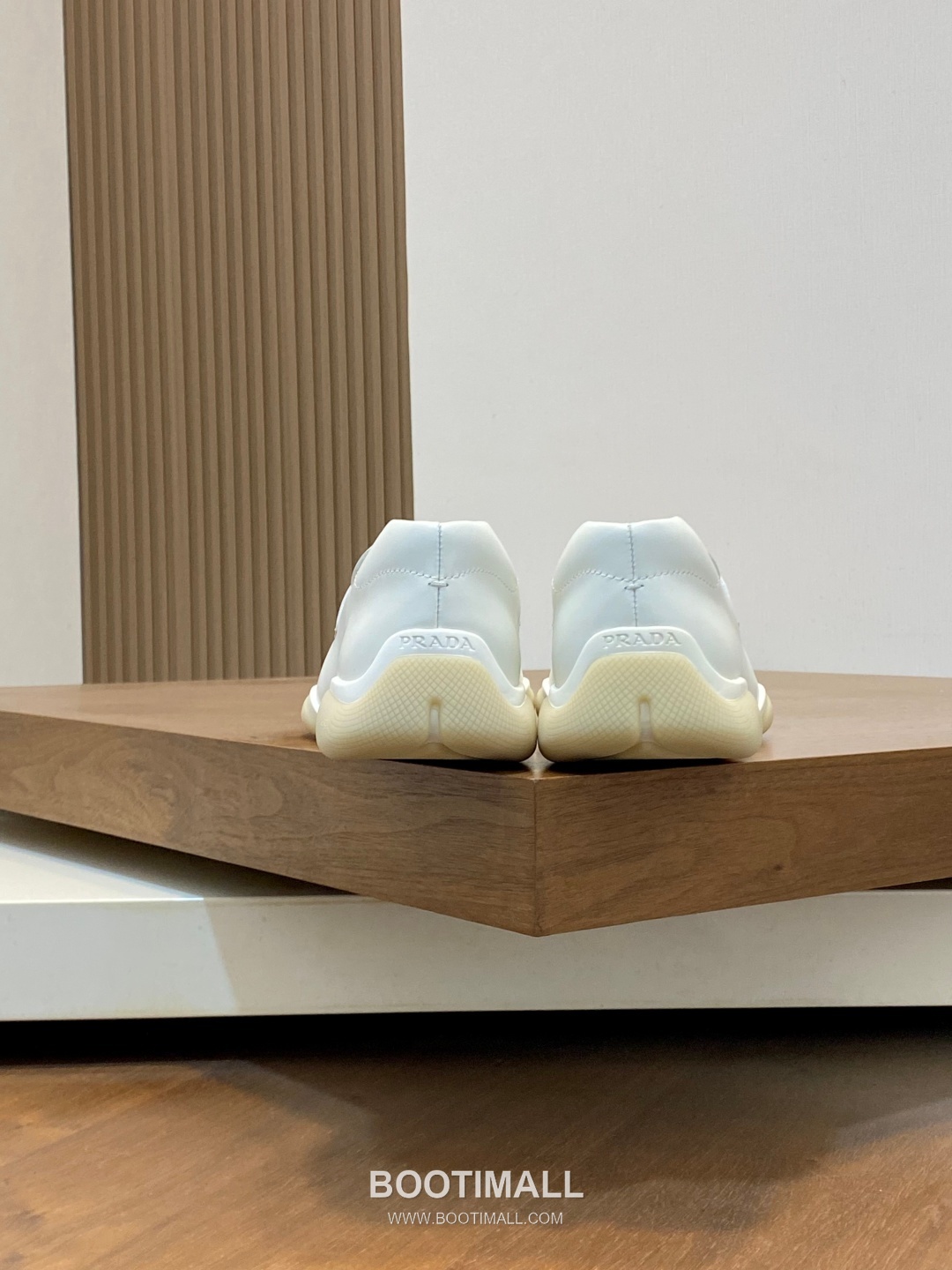 Prada Metallic Logo Calfskin Leather Slip-On Loafer Sneakers 프라다 메탈릭 로고 송아지 가죽 슬립온 로퍼 스니커즈 8