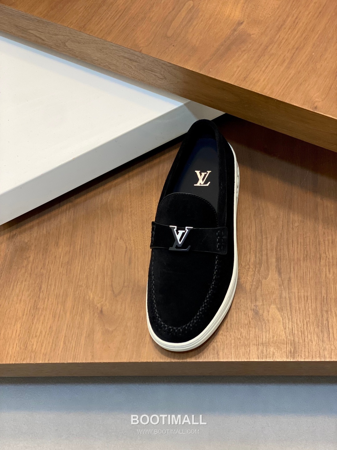 Louis Vuitton Monogram Logo Leather Mesh White Sneakers 루이비통 모노그램 로고 레더 메쉬 화이트 스니커즈 6